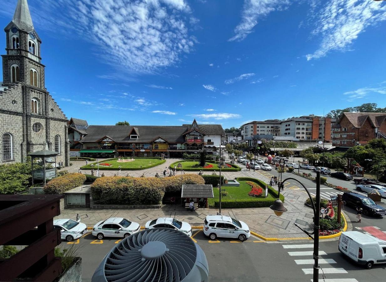 Apartamento Oppitz - No Coracao De Gramado Junto Da Rua Coberta Lägenhet Exteriör bild